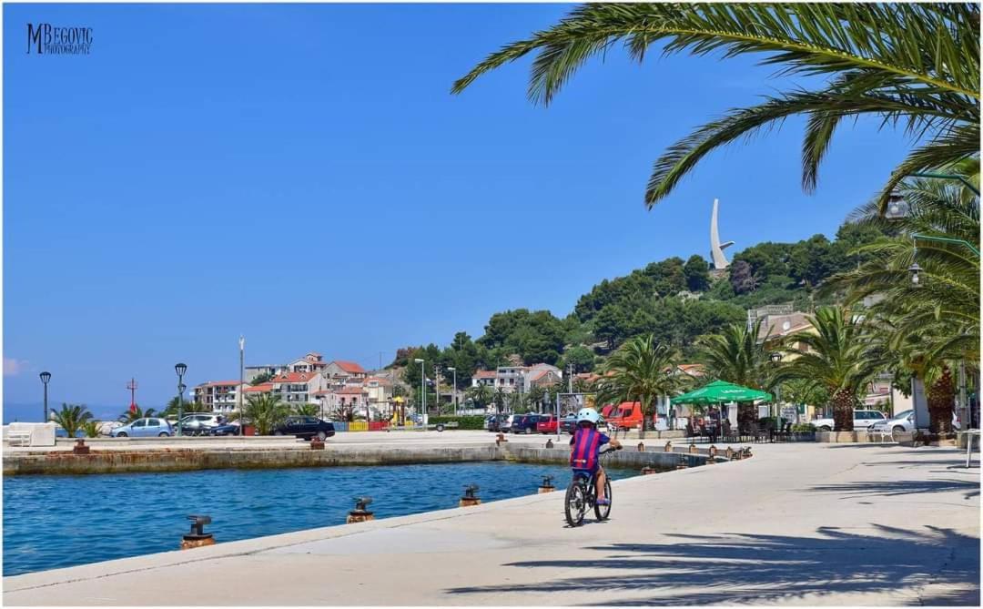 Sea View Ela Apartments Podgora Eksteriør billede