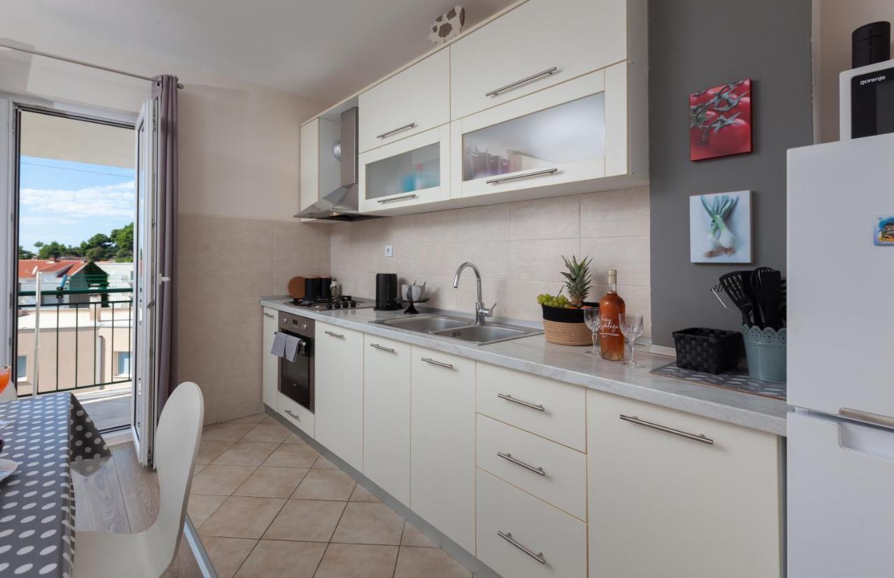 Sea View Ela Apartments Podgora Eksteriør billede