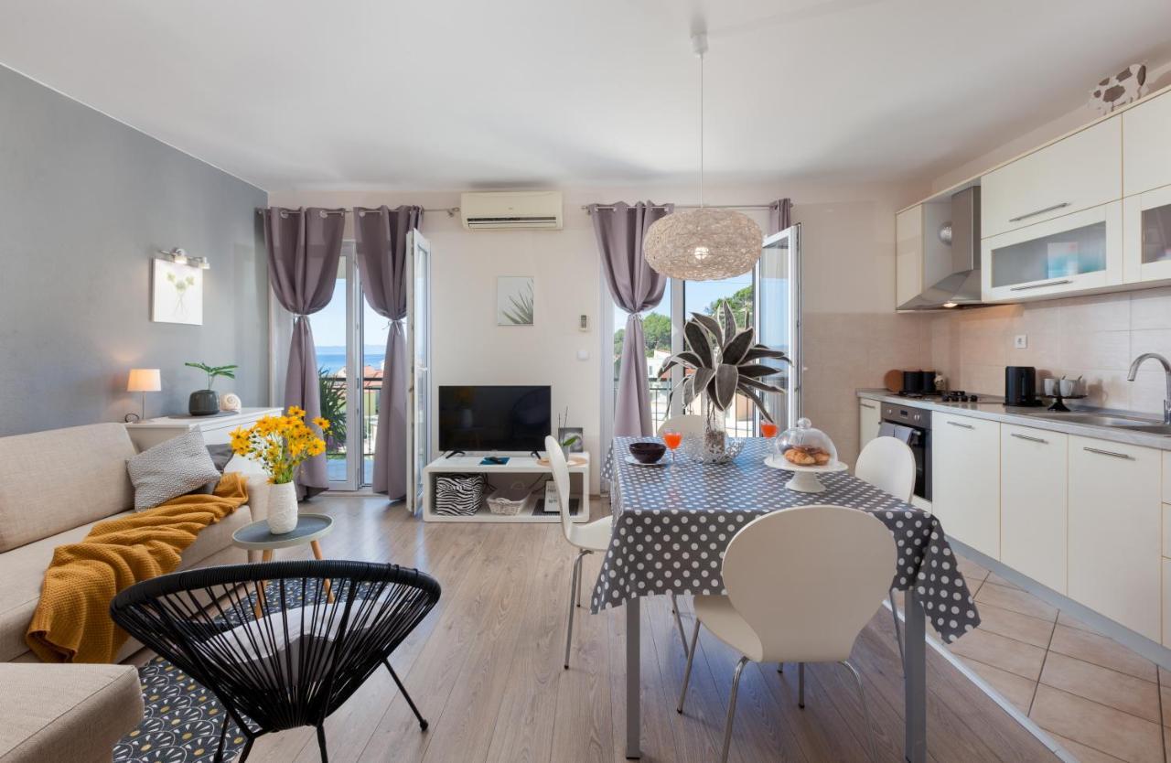 Sea View Ela Apartments Podgora Eksteriør billede