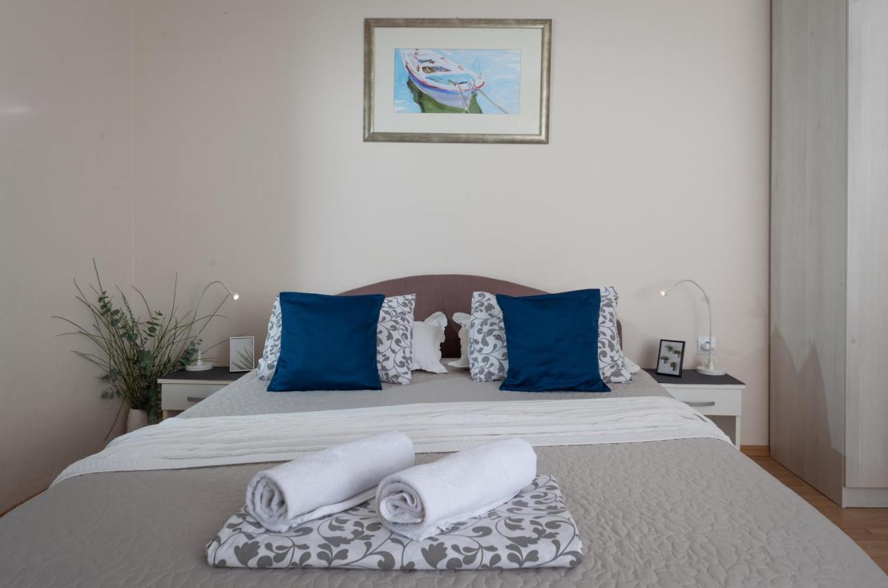 Sea View Ela Apartments Podgora Eksteriør billede