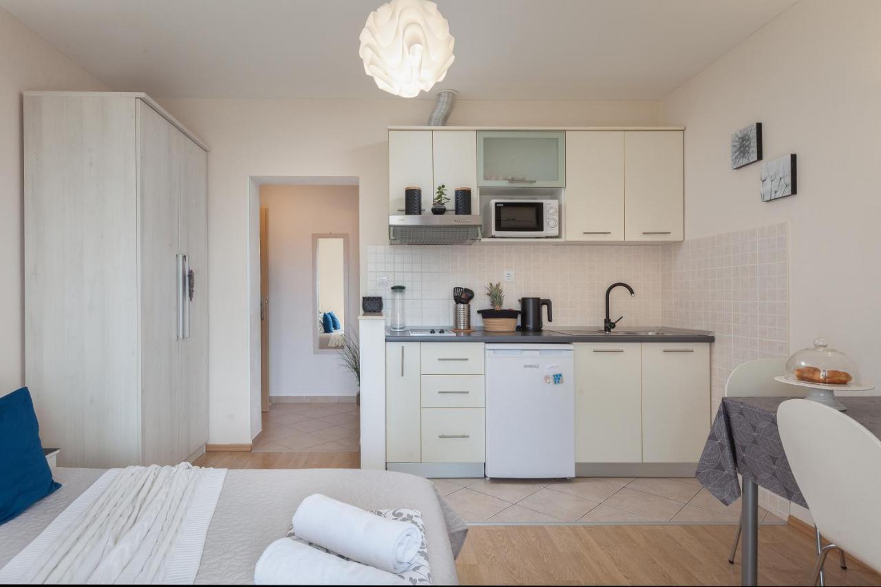 Sea View Ela Apartments Podgora Eksteriør billede